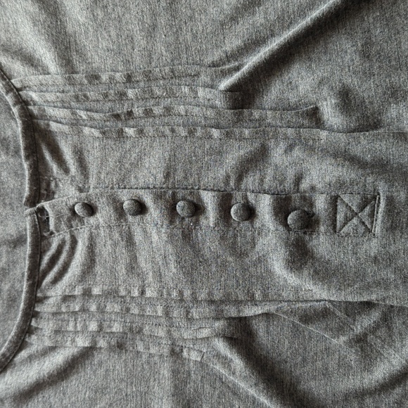 Bum Equipment 3/4 sleeve top in Gray - M - Picture 4 of 5